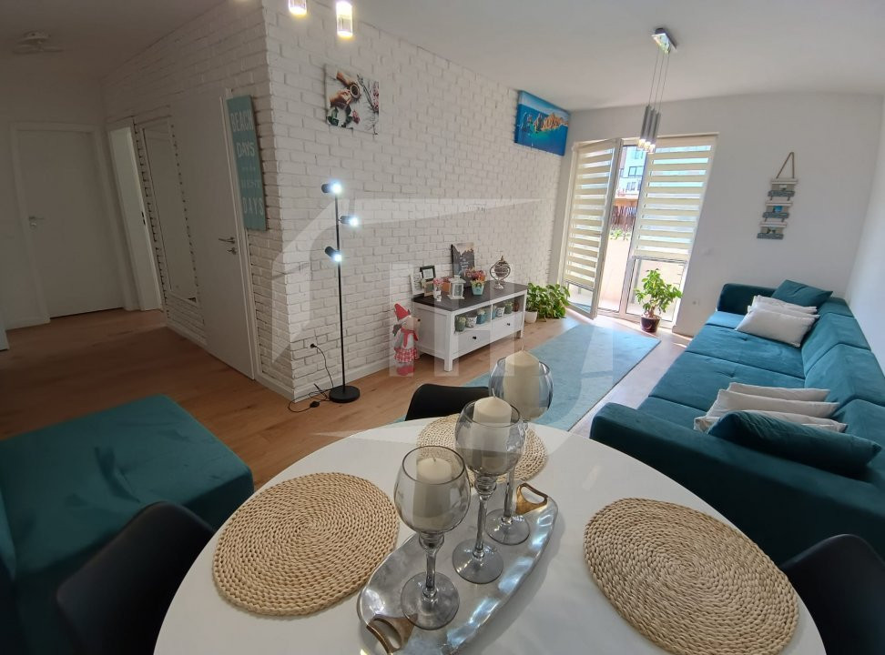 Apartament 2 camere, decomandat, parcare, zona Auchan
