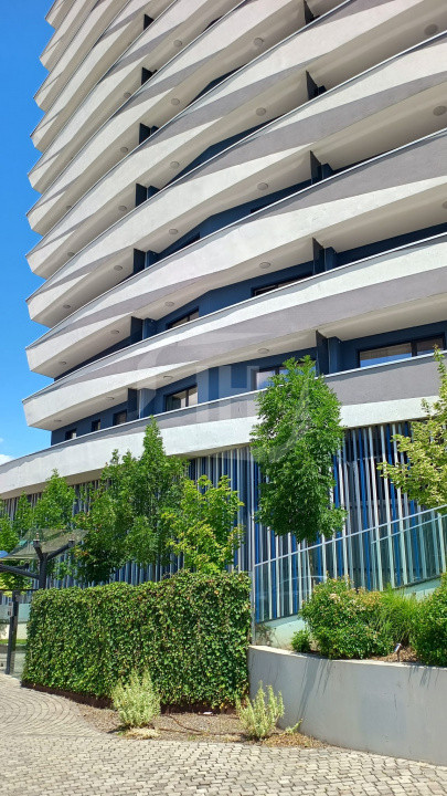Apartament 2 camere, modern, parcare, complexul Wings