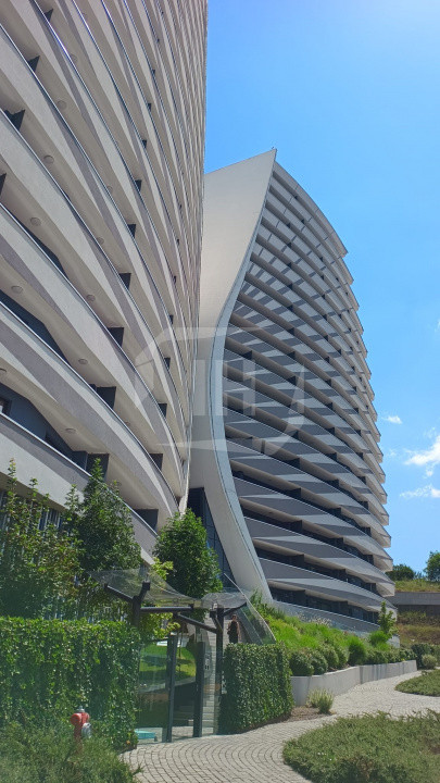 Apartament 2 camere, modern, parcare, complexul Wings