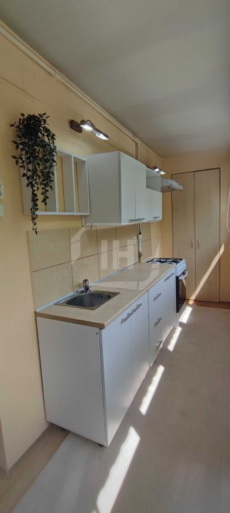 Apartament cu 2 camere, etaj 1, zona Iulius Mall