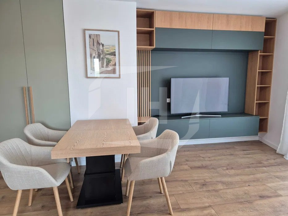 Apartament 3 camere la cheie in ansamblu premium