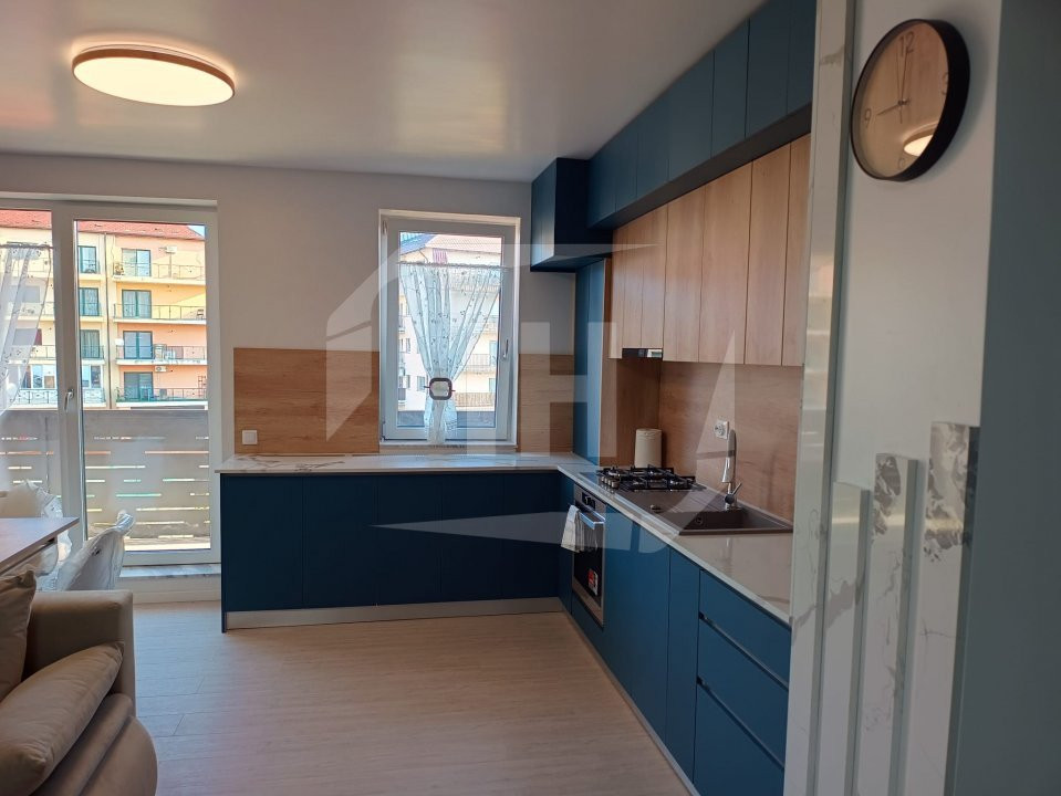 Apartament 2 camere, lux, parcare, intermediar