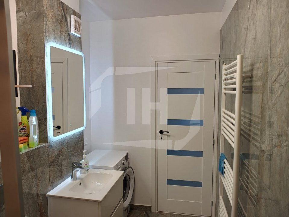 Apartament 2 camere, lux, parcare, intermediar