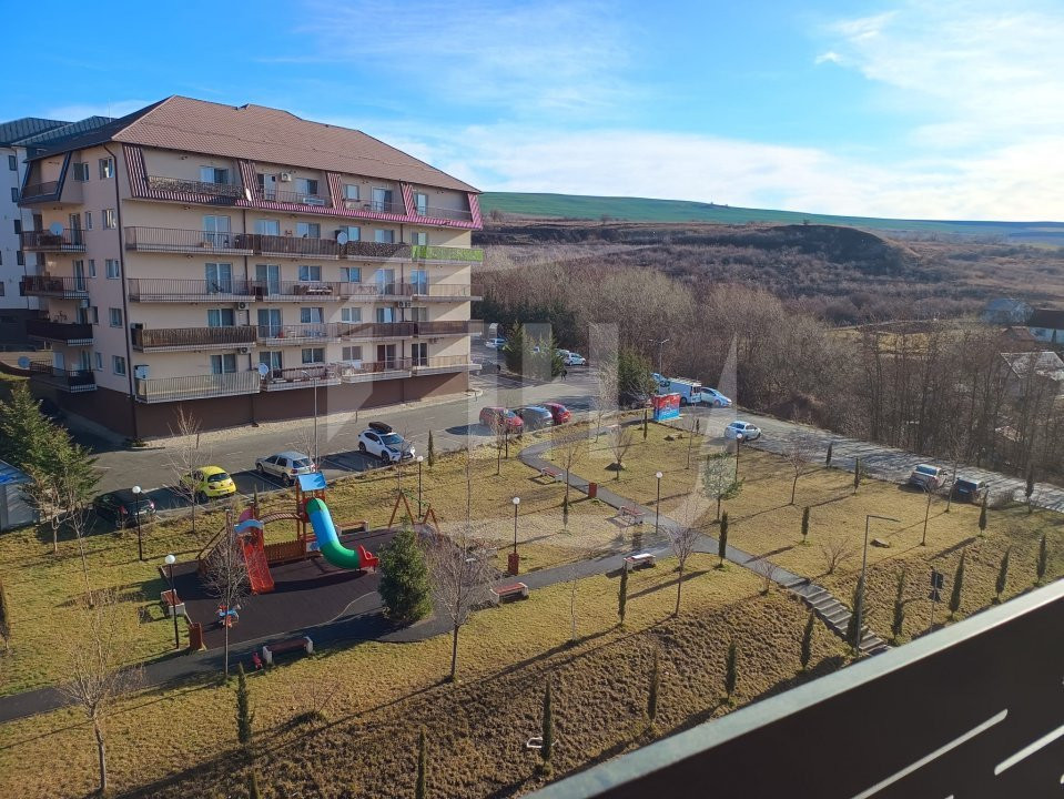 Apartament 2 camere, lux, parcare, intermediar