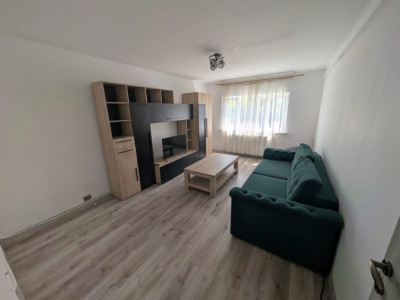 Apartament 2 camere decomandat, zona Electrica 