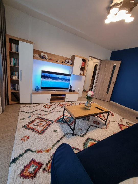 Apartament 4 camere decomandat, gata de mutat!