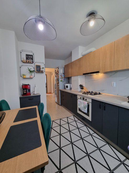 Apartament 4 camere decomandat, gata de mutat!