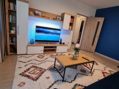 Apartament 4 camere decomandat, gata de mutat!