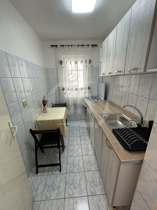 Apartament 2 camere decomandat, zona Manastur