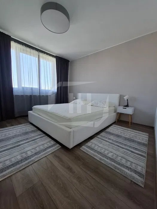 Apartament 4 camere, 2 bai, garaj, zona Calea Turzii