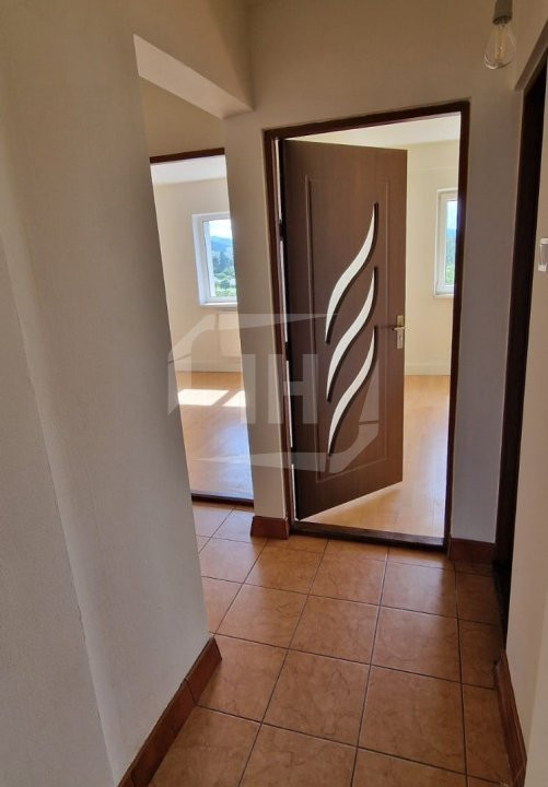 Apartament cu 3 camere decomandat, zona Manastur