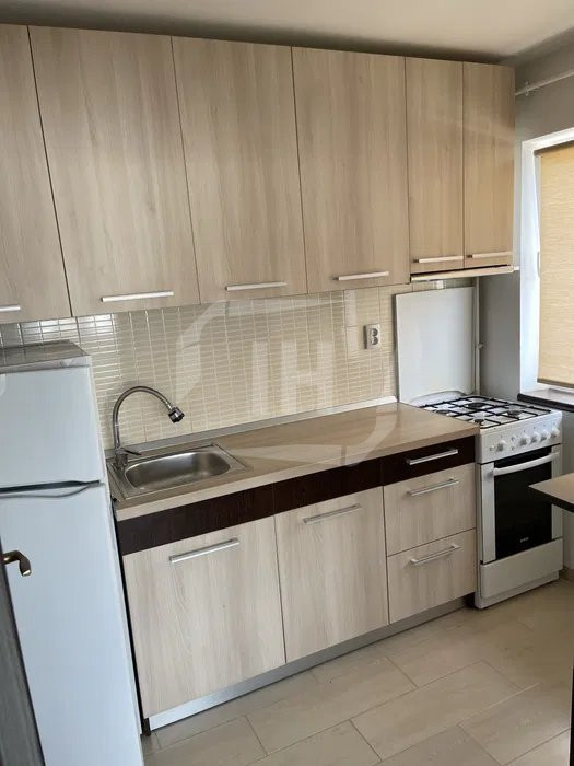 Apartament 2 camere, semidecomandat, 57mp, Buna Ziua