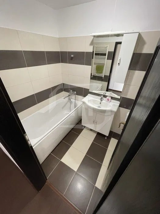 Apartament 2 camere, semidecomandat, 57mp, Buna Ziua