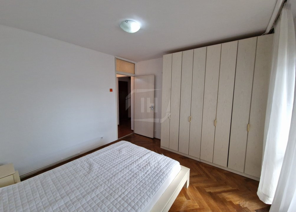 Apartament 2 camere, decomandat, 55mp, zona Nicolae Titulescu