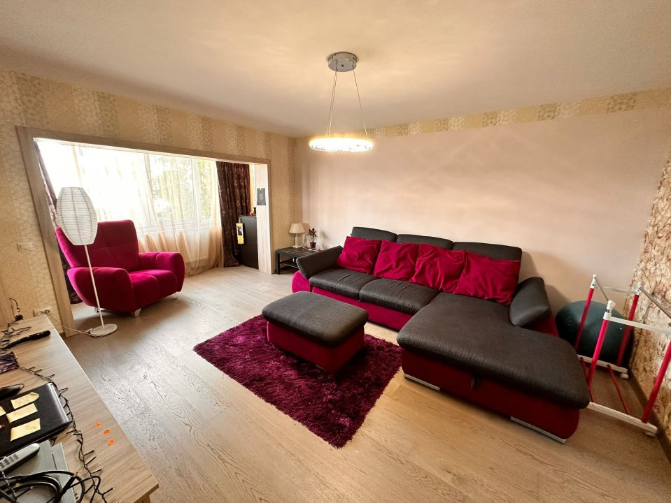 Apartament 4 camere la etajul 1, cartier Manastur