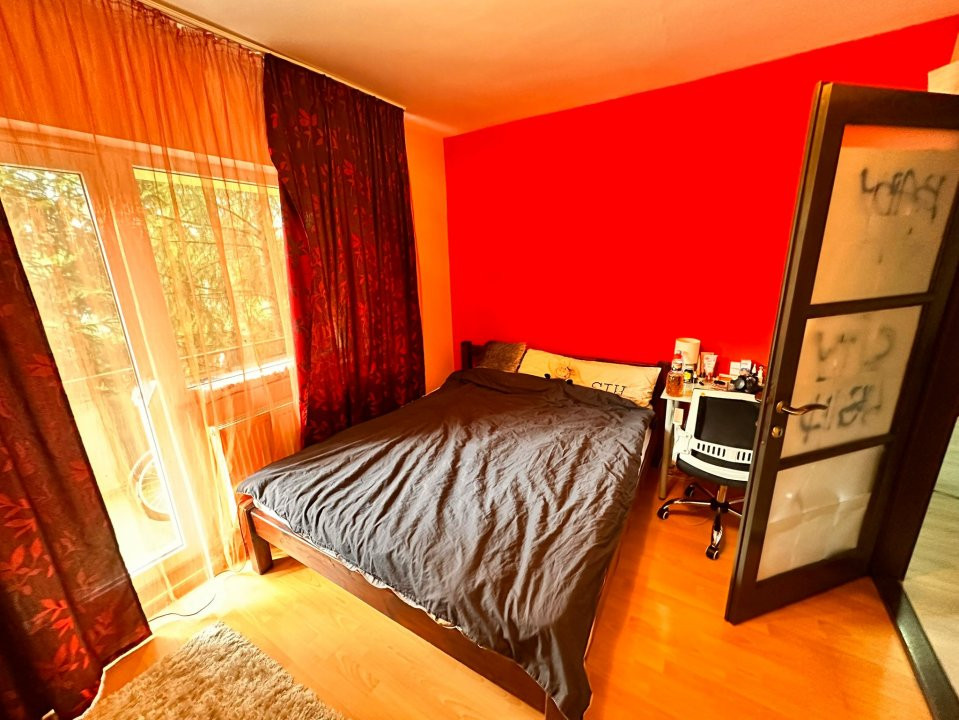 Apartament 4 camere la etajul 1, cartier Manastur