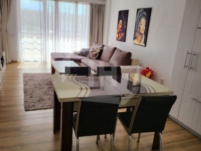 Apartament cu 2 camere, parcare, zona Iulius Mall