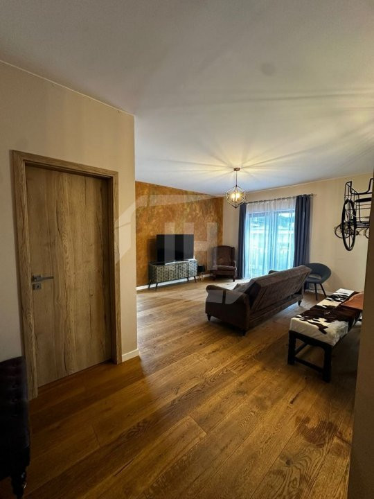 Apartament in Vila 78 mp utili, curte, 2 parcari, Gruia