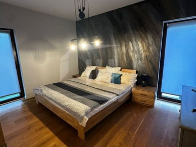 Apartament in Vila 78 mp utili, curte, 2 parcari, Gruia