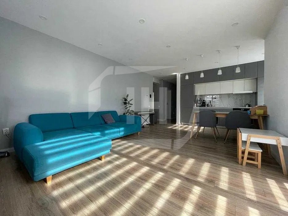 Apartament 3 camere, 2 bai, parcare in subteran, Intre Lacuri