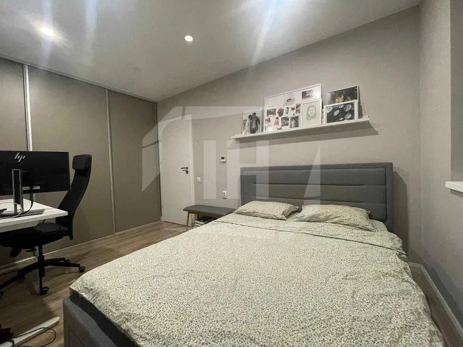 Apartament 3 camere, 2 bai, parcare in subteran, Intre Lacuri
