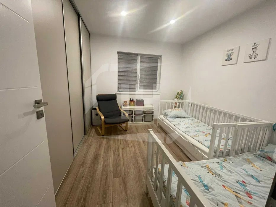 Apartament 3 camere, 2 bai, parcare in subteran, Intre Lacuri