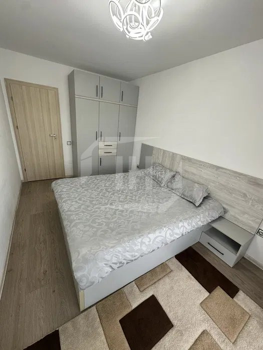 Apartament 3 camere, 73 mp, lux, parcare, terasa, zona Grand Park