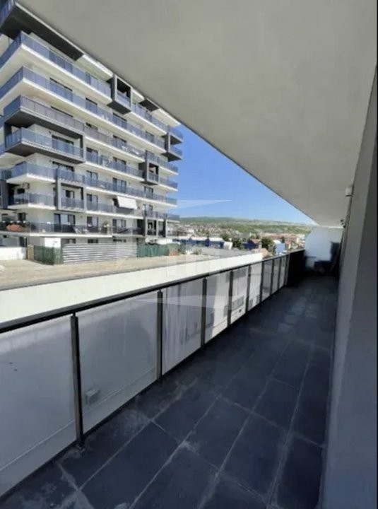 Apartament 3 camere cu parcare subterana si terasa 28mp, cartier Iris