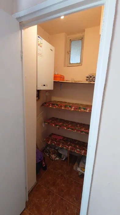 Apartament 2 camere decomandate, etaj 3 in zona Iulius Mall