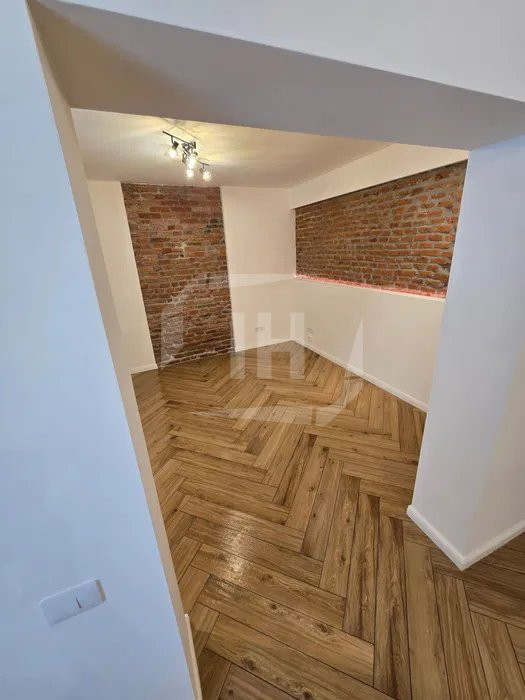 Spatiu comercial 40mp, 2 incaperi in Centru