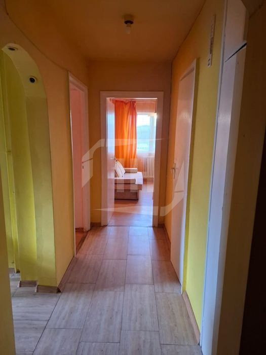 Apartament 2 camere decomandat, zona Primaverii