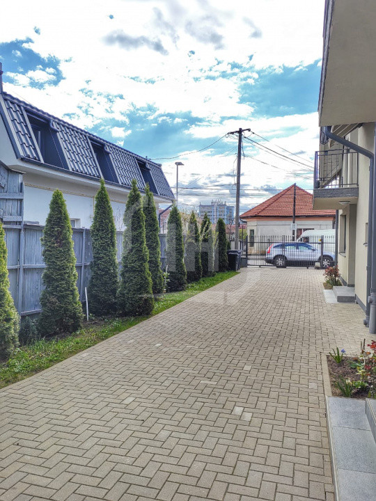 Duplex 4 camere, 120mp, Dambul Rotund