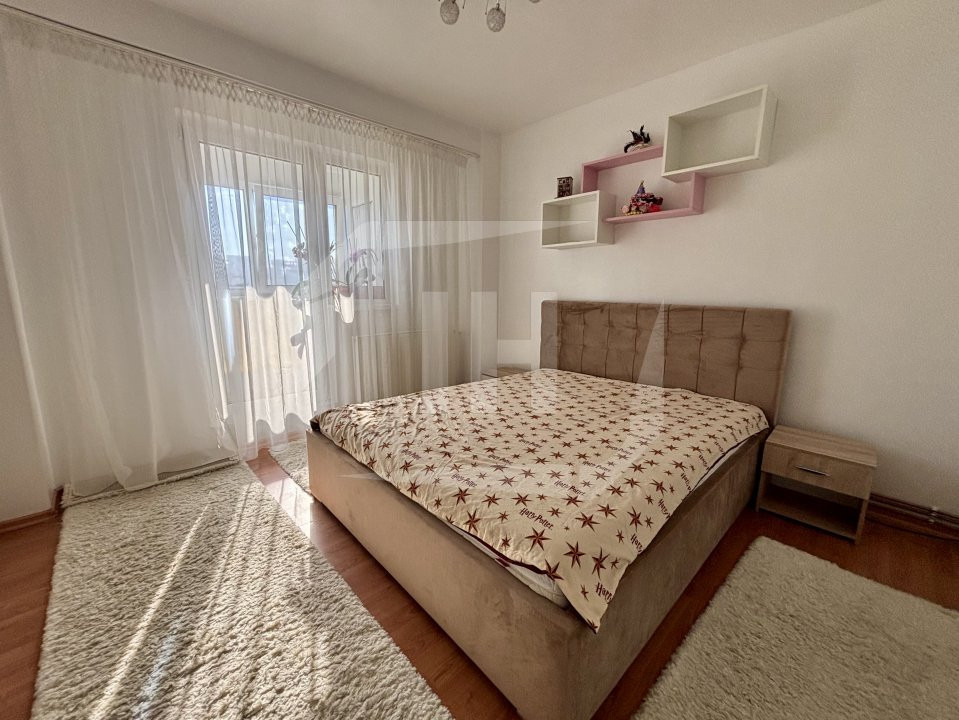 Apartament 2 camere decomandat cu parcare, zona Iulius Mall
