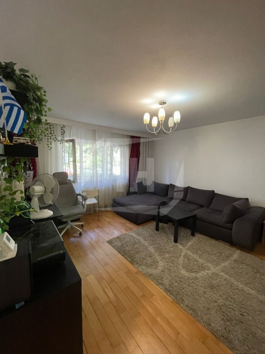 Apartament 1 camera, decomandat, strada Nasaud