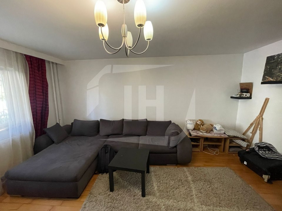 Apartament 1 camera, decomandat, strada Nasaud