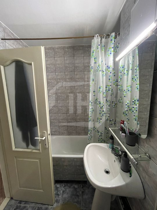 Apartament 1 camera, decomandat, strada Nasaud