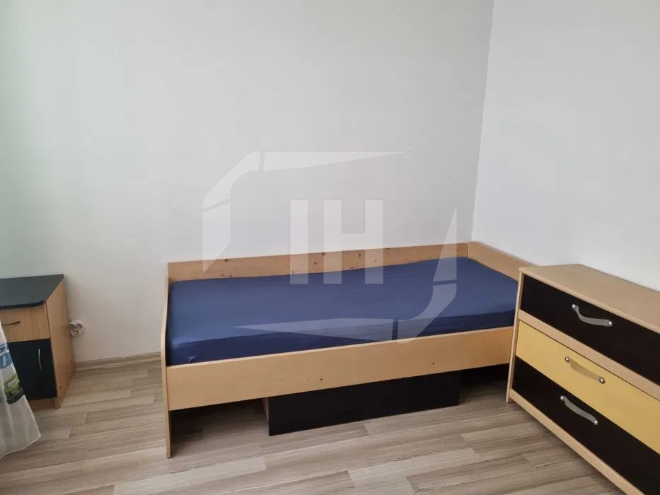 Apartament 3 camere, etaj intermediar, Buna Ziua zona Fagului