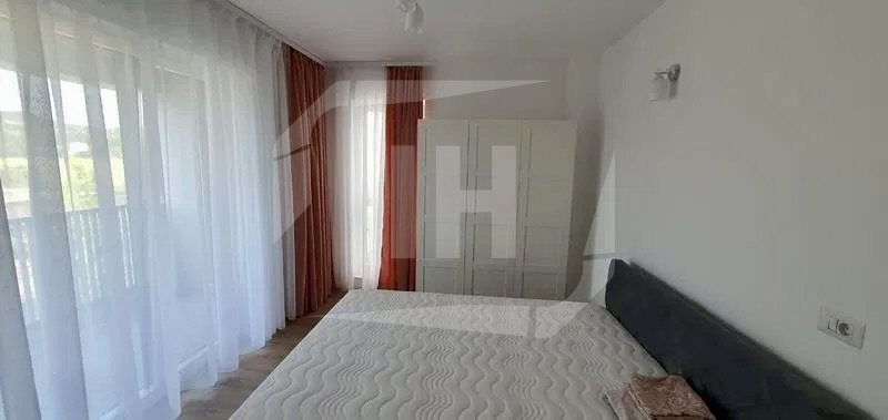 Apartament 2 camere, 57mp, parcare, zona Vivo