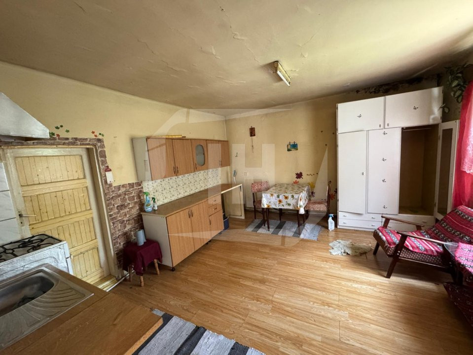 Casa individuala, renovabila, teren 421 mp, Dambul Rotund