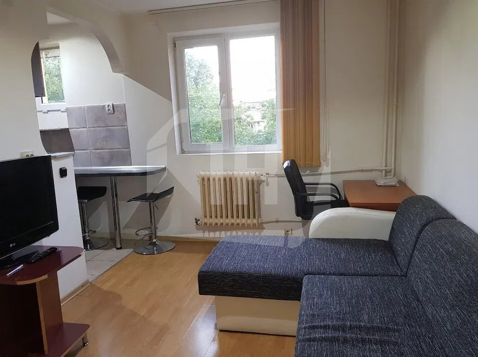 Apartament 2 camere, etaj 3/4 in Gheorgheni!