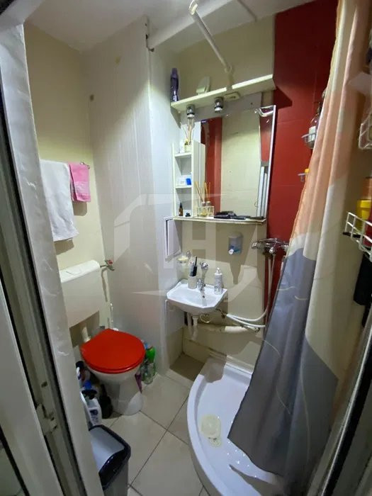 Apartament 2 camere, etaj 3/4 in Gheorgheni!