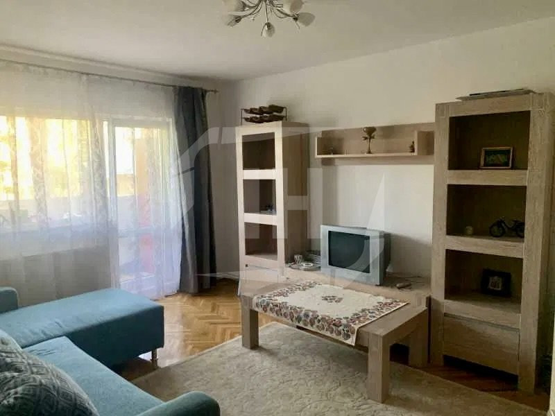 Apartament 4 camere, decomandat, parcare, Zorilor zona Spitalul de Recuperare