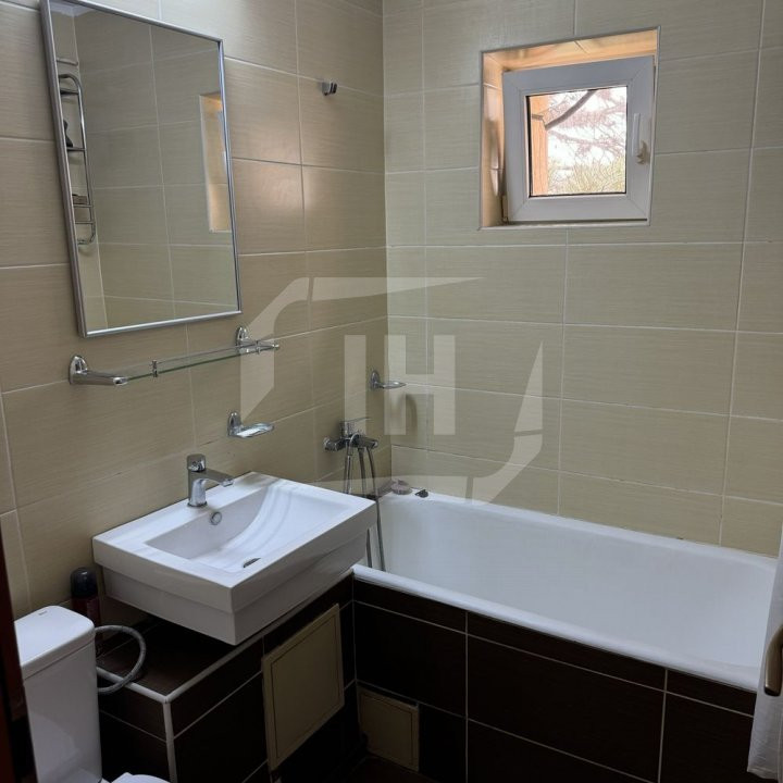 Apartament cu 3 camere, zona Manastur