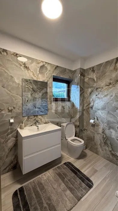Apartament 3 camere, la casa, curte privata, prima inchiriere, Marasti