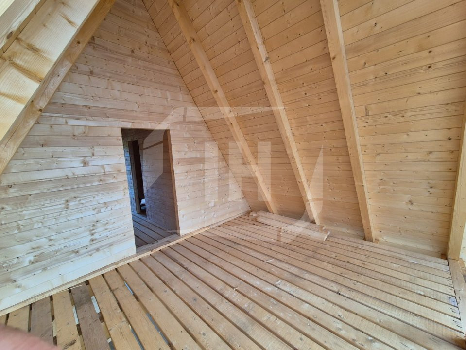 Cabana tip A frame, 4 camere, zona Smida