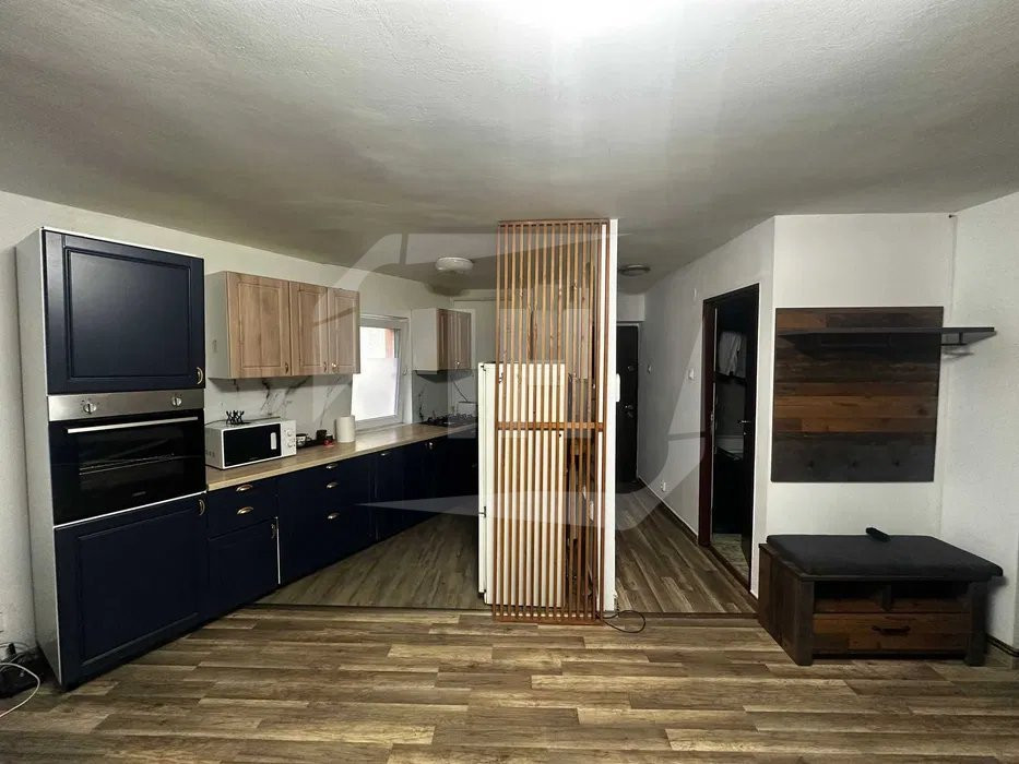 Apartament 3 camere, semidecomandat, cat-friendly, parcare, Constantin Brancusi