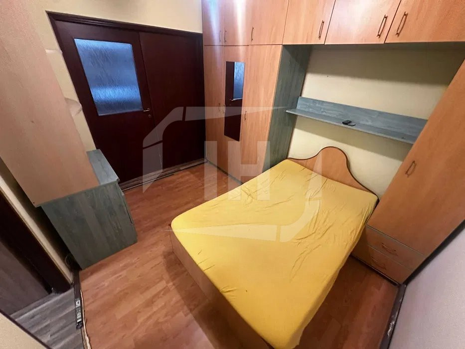 Apartament 3 camere, semidecomandat, cat-friendly, parcare, Constantin Brancusi