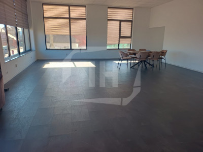 Spatiu comercial in zona strazii Oasului