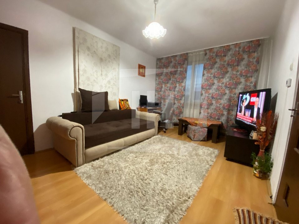 Apartament 2 camere, intermediar, zona Horea