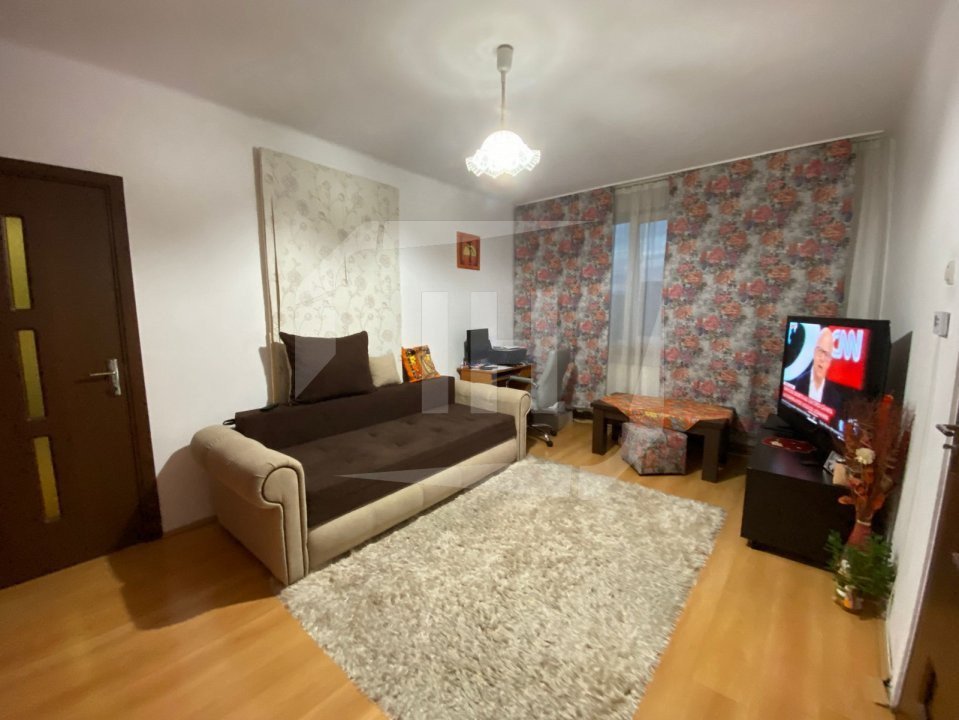 Apartament 2 camere, intermediar, zona Horea